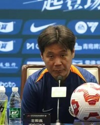 李霄鹏：本场说我带队以来最精彩一战，对兰克尔·泽表现很满意